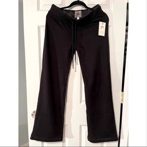 NWT UGG black Collins sweatpants size small